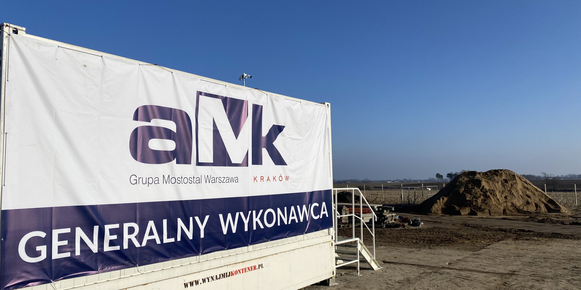 Construction of the Sucharzewo water pumping station with an optical fiber line and modernization of the existing industrial water pipelines.